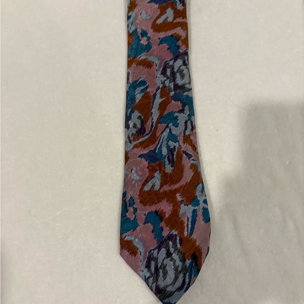 Men’s 100% silk Multicolor Patterned Tie
